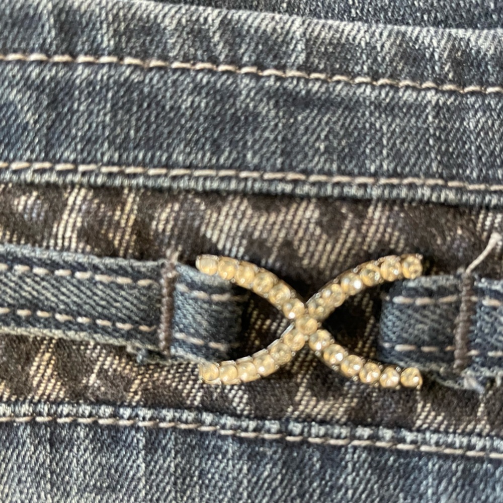 Cache Jeans. - Picture 10 of 12